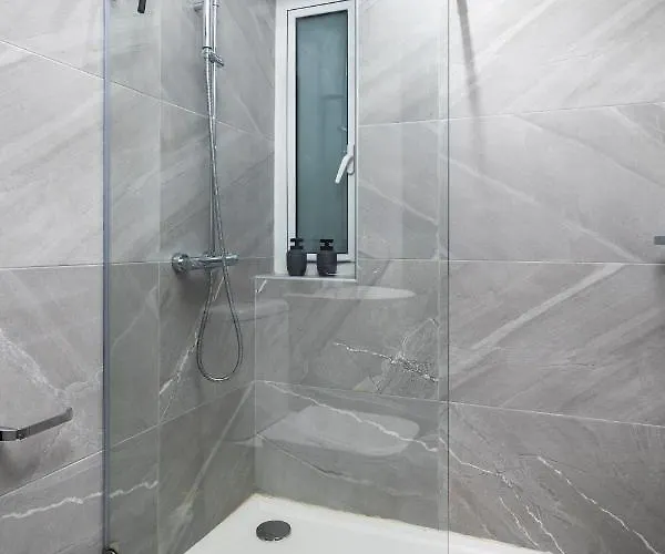 Modern 3br Stylish With Large Balcony - Close To St Julians And St Georges Bay Apartment