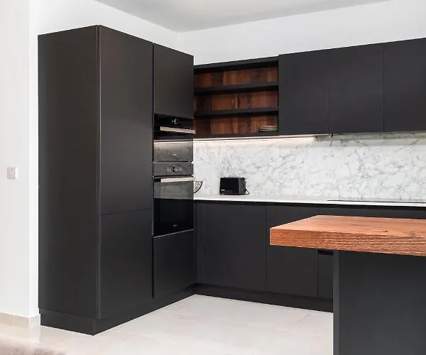 Modern 3br Stylish With Large Balcony - Close To St Julians And St Georges Bay *